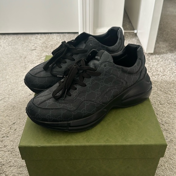 Gucci Sneakers Men’s - Picture 1 of 4
